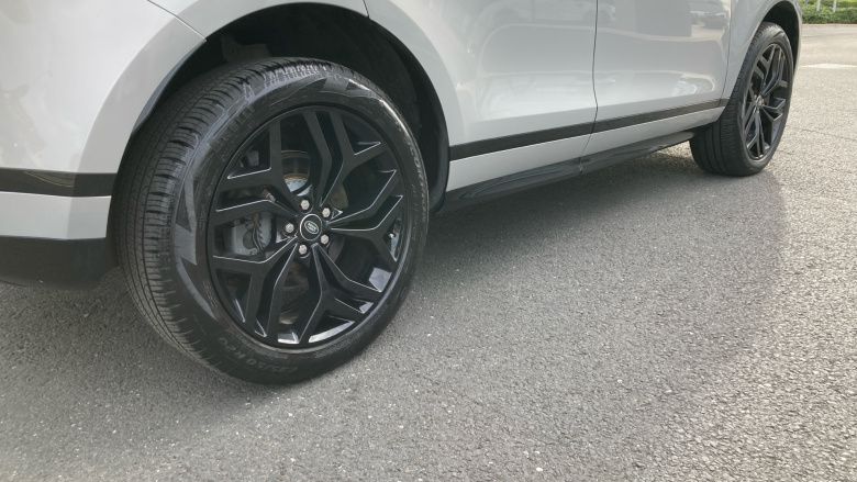 Land Rover Range Rover Evoque 1.5 P300e Evoque Edition 5dr Auto Hatchback